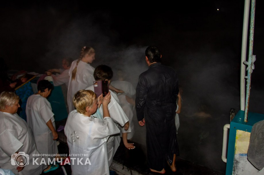 Крещенские купания состоялись в санатории «Жемчужина Камчатки». Фото: ИА «Камчатка»  . Фотография 42