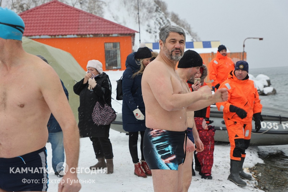 Эстафета «Закаленная Россия – сильная страна» на Камчатке. Фоторепортаж. Фото: Виктор Гуменюк\ИА "Камчатка". Фотография 9