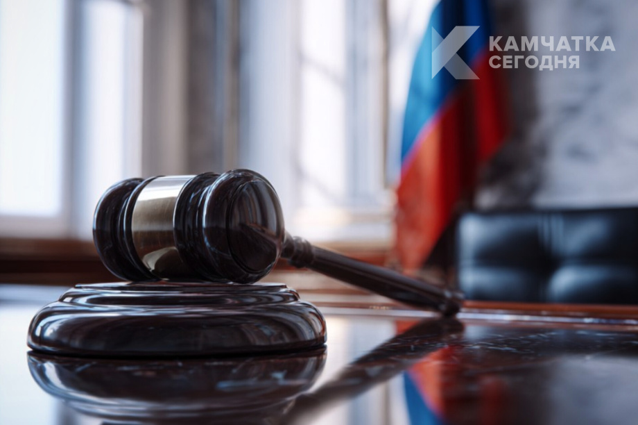 Прыгал по машинам: камчатский подросток получил условный срок. 