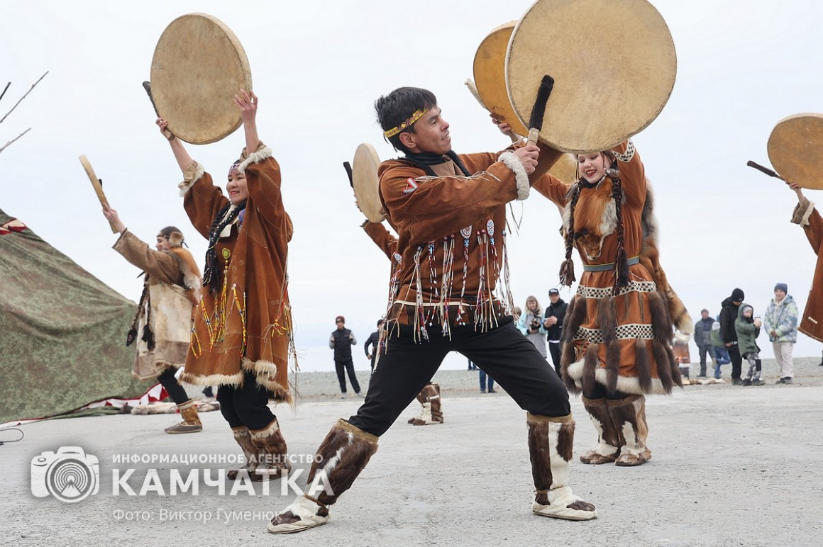 Праздник Весны и Миролюбия прошёл на Камчатке. Фото: Виктор Гуменюк. Фотография 78