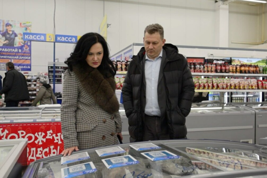 Председатель правительства Камчатки Юлия Морозова проверила работу проекта «Рыба Камчатская». Фото: kamgov.ru. Фотография 5