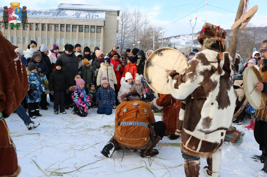 В Паланe отпраздновали Хололо — праздник единства и северных традиций. Фото Сергея Крамнистого. Фотография 11