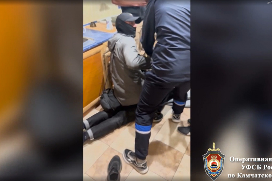 Рэкетиры вымогали два миллиона рублей у ветерана СВО: УФСБ Камчатского края. Фото: УФСБ России по Камчатскому краю. Фотография 4