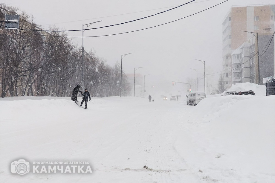 Глава Петропавловска-Камчатского прокомментировал ситуацию на дорогах города. Фото: ИА "Камчатка". Фотография 9