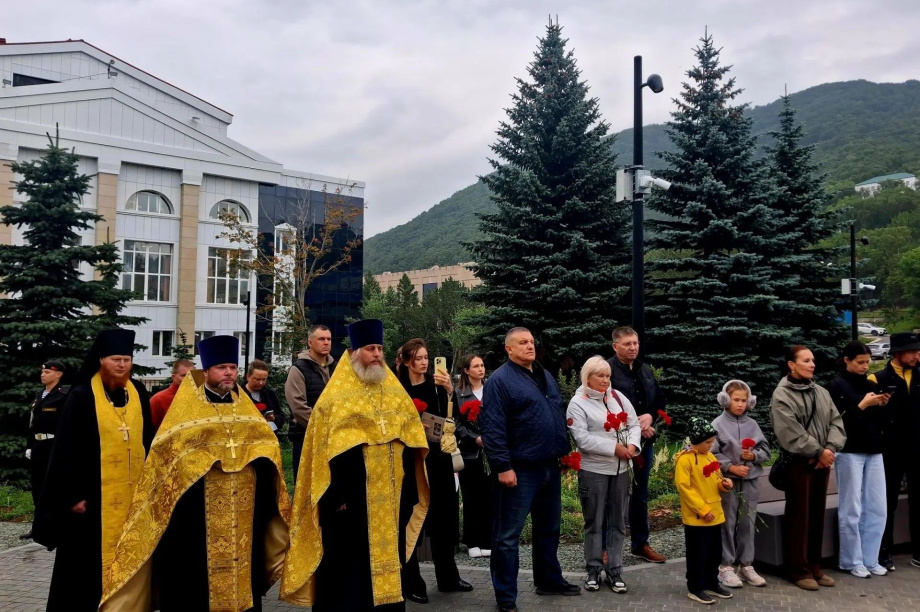 В Петропавловске-Камчатском отметили 172-ю годовщину героической обороны порта. Фото: администрация Петропавловска-Камчатского. Фотография 14