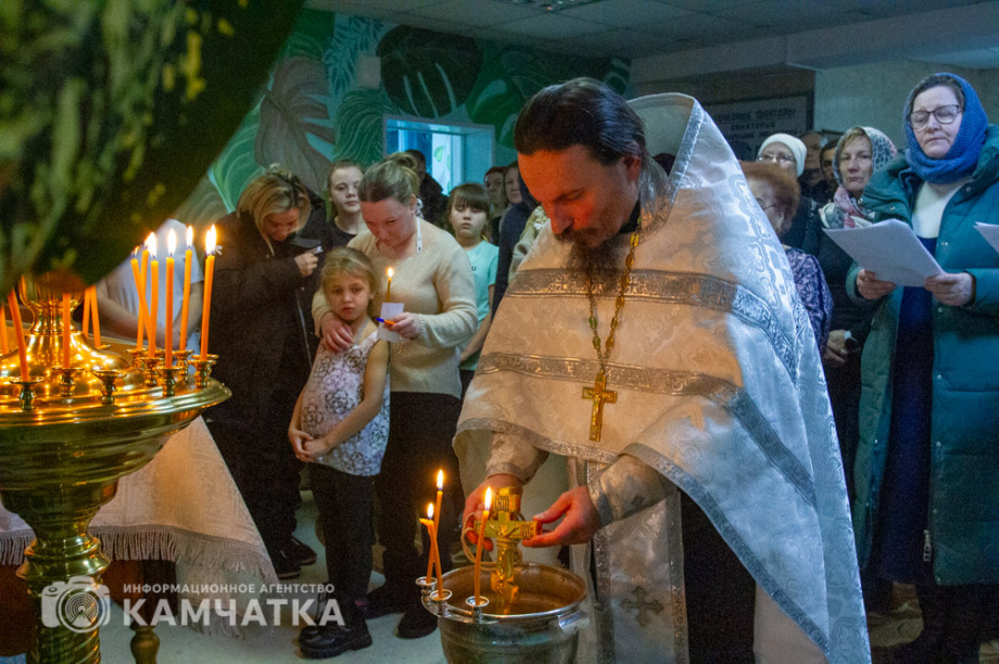 Крещенские купания состоялись в санатории «Жемчужина Камчатки». Фото: ИА «Камчатка»  . Фотография 19