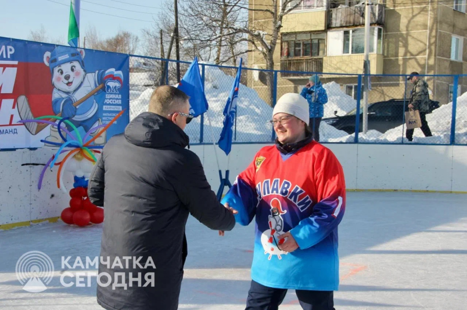 «Булавка» оказалась острее: итоги турнира по хоккею в валенках. Фоторепортаж. Администрация Мильковского МО. Фотография 19