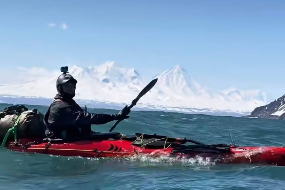 Экспедиция Vostok Expeditions стартовала с Камчатки на Чукотку: 3800 км на каяке. . Фотография 3