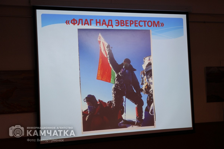 Камчатский журналист и писатель Михаил Жилин представил новую книгу. Фото: ИА «Камчатка» \ Виктор Гуменюк. Фотография 65