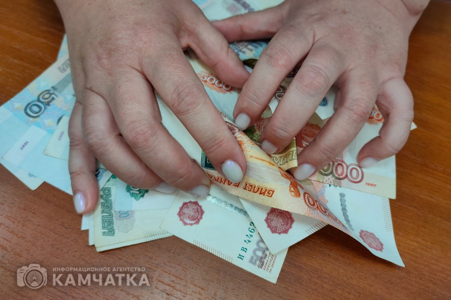 Больше 57 миллионов рублей жители Камчатки «подарили» мошенникам за один месяц . Фото: Олеся Сурина
