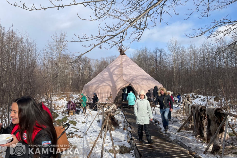 Обрядовый праздник Хололо отметили в Паратунке 9 ноября. фото: Игорь Ходжер. Фотография 18