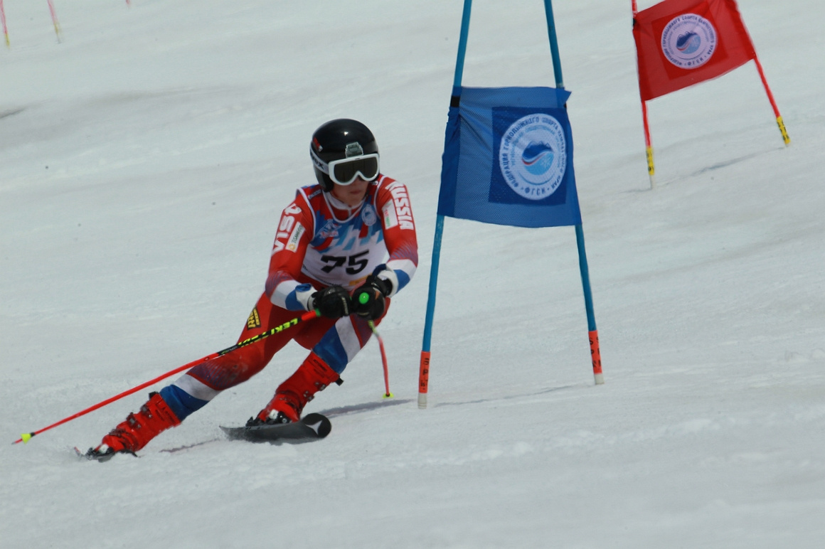 Июльские соревнования по горнолыжному спорту. Фоторепортаж. Фото: Виктор Гуменюк. Фотография 100
