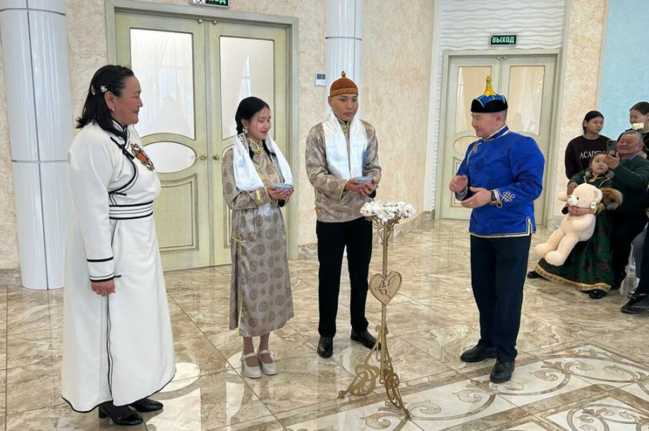 Симметрия счастья: десятки камчатских пар выбирают судьбу в красивую дату. Фото: Агентство записи актов гражданского состояния и архивного дела Камчатского края. Фотография 5