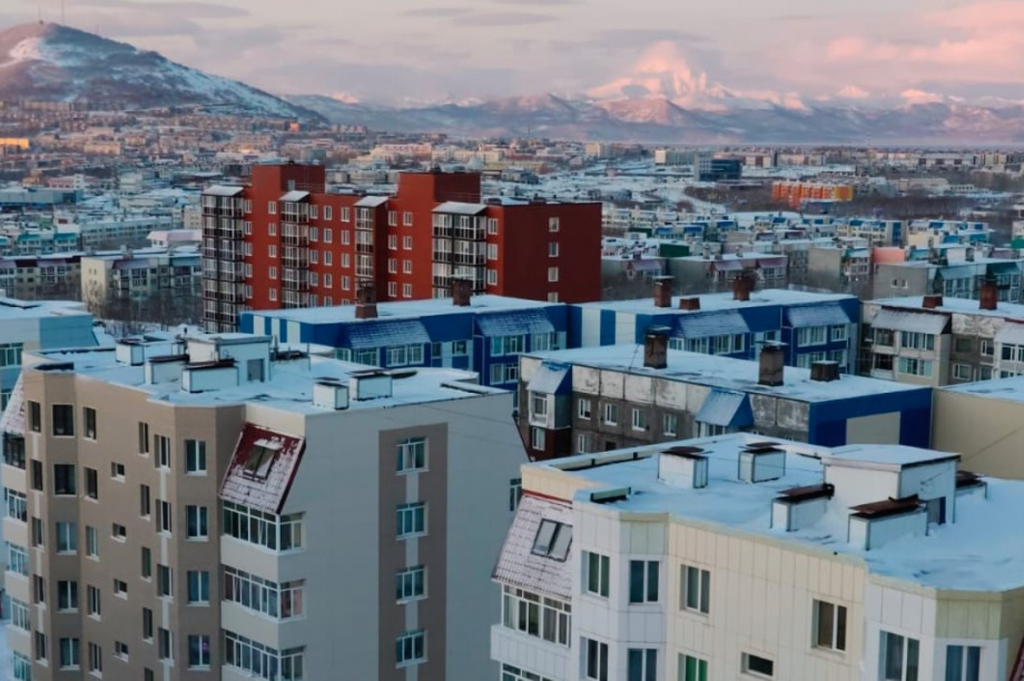 Предприниматели Камчатки убирали от снега не только свои территории. 