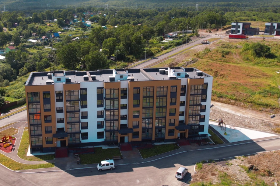 На Камчатке строится новый микрорайон для жителей и туристов. Фото: Корпорация развития Камчатского края. Фотография 2