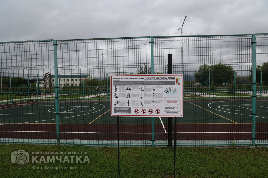 Памятник участникам СВО откроют в камчатском посёлке Сокоч. Фото: Виктор Гуменюк. Фотография 17