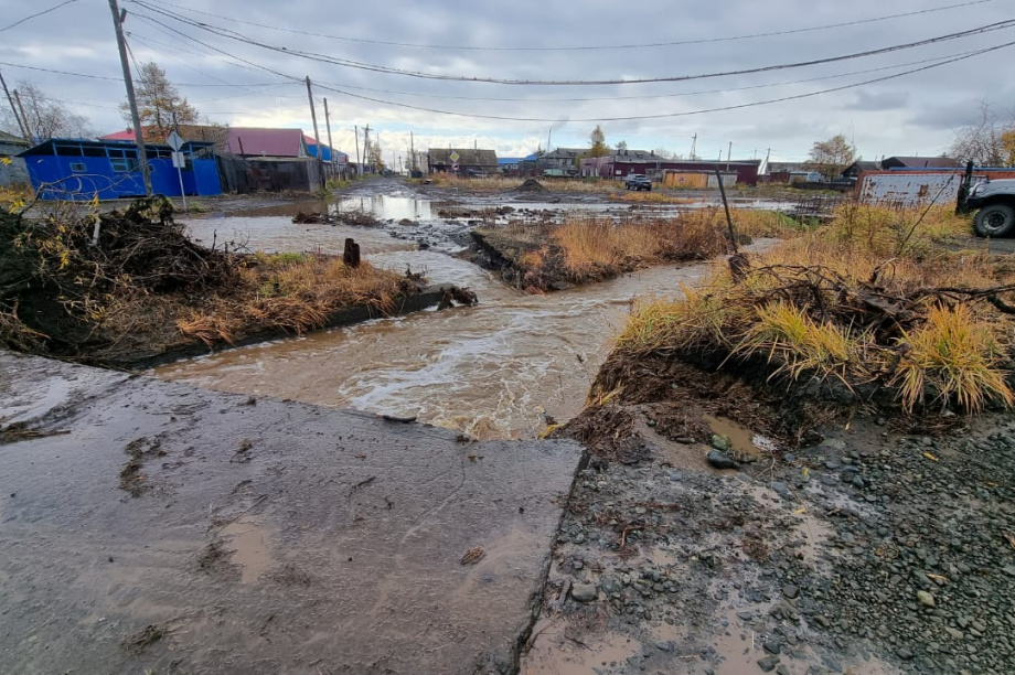 Последствия паводка в селе Тиличики на севере Камчатки не критичны - власти. Фото: Виталий Копейкин. Фотография 1