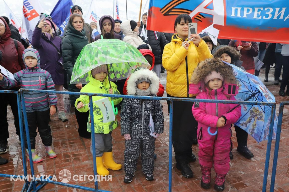 День народного единства отпраздновали на Камчатке. Фоторепортаж. Фото: Виктор Гуменюк\ИА "Камчатка". Фотография 10