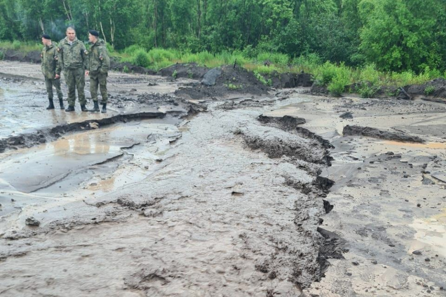 На Камчатке временно закрыта дорога в Налычево. Фото: Камчатуправтодор. Фотография 3