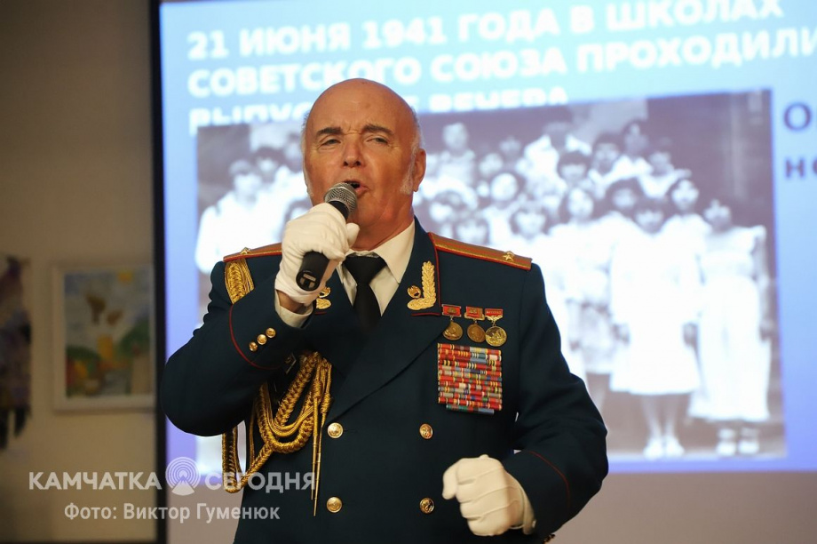 Юбилейный творческий вечер писателя Геннадия Струначева-Отрока. Фоторепортаж . Фото: Виктор Гуменюк. Фотография 46