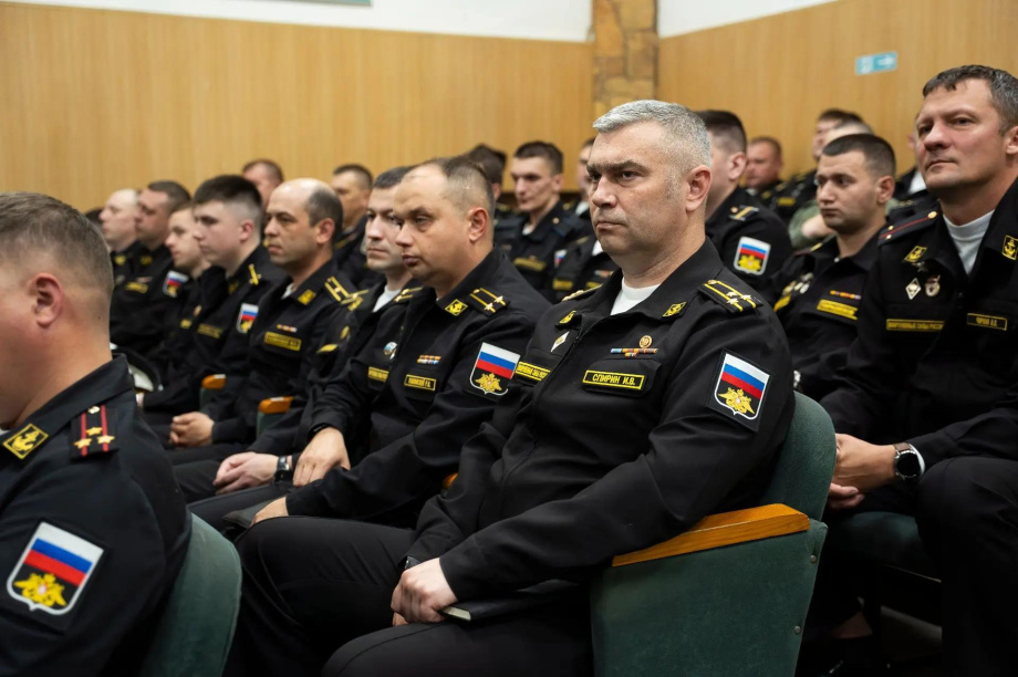 Ирина Яровая встретилась с героическими камчатскими морпехами 40-й бригады. . Фотография 2