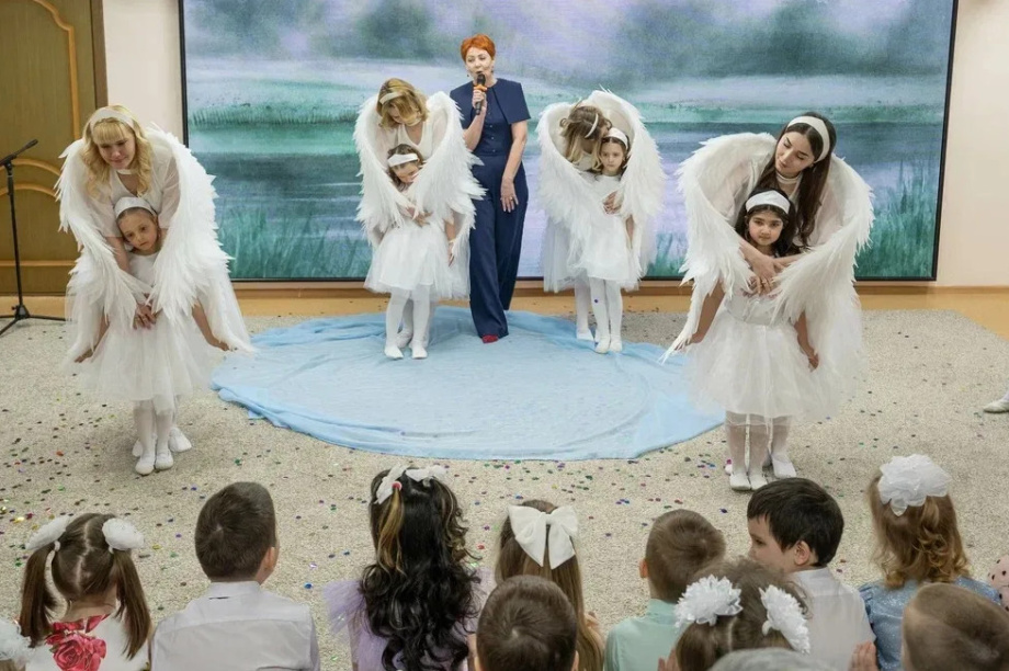 Семейный фестиваль с гала-концертом и подарками для всех прошел на Камчатке. Фото организаторов. Фотография 5