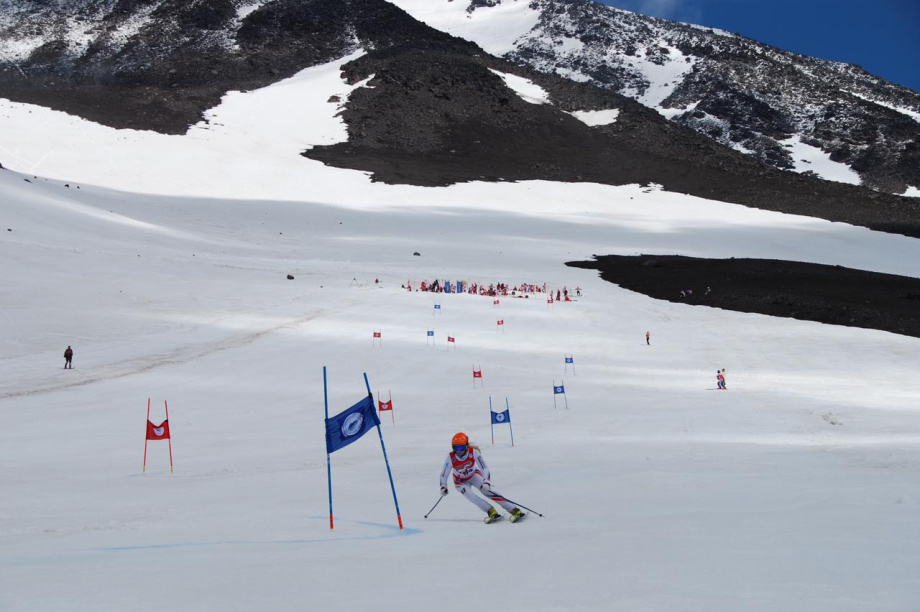 На Козельском вулкане будут соревноваться дальневосточные горнолыжники. Фото: ИА "Камчатка", kamgov.ru. Фотография 2