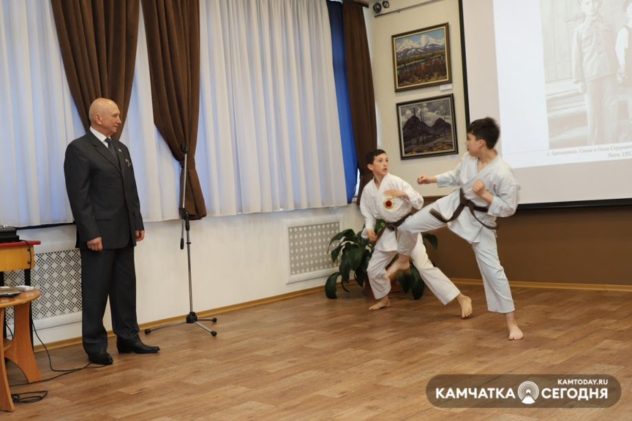 «Владей Востоком, государь…». Фото: Виктор Гуменюк / информационное агентство "Камчатка". Фотография 15