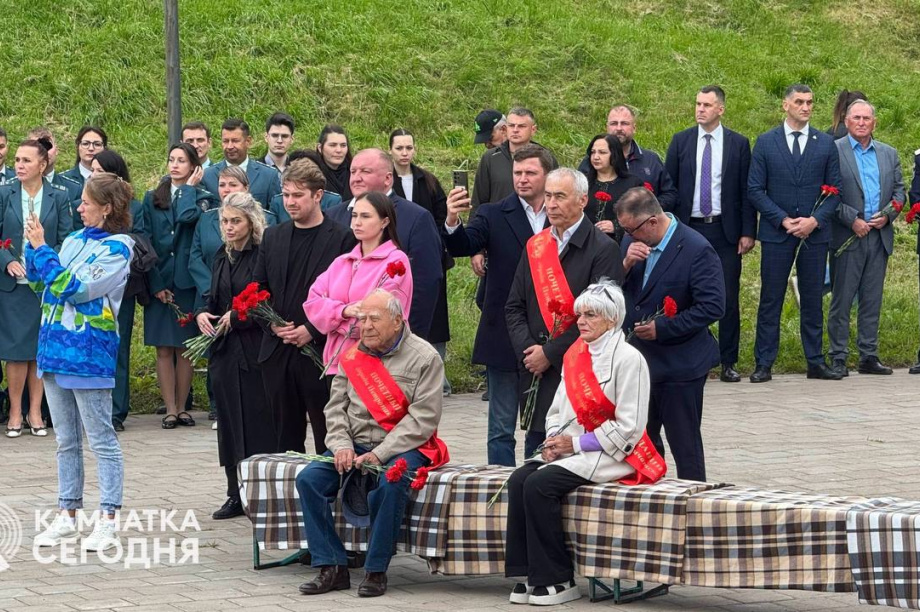 На Камчатке отметили годовщину Победы над англо-французской эскадрой. . Фотография 4