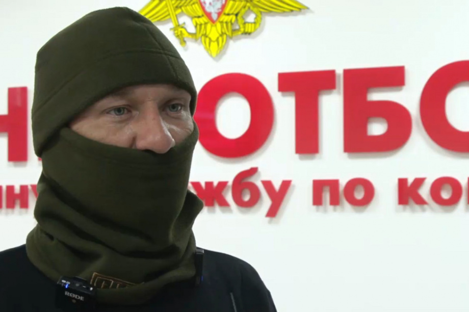 Жители регионов России приезжают на Камчатку, чтобы заключить контракт о прохождении военной службы . Фото: kamgov.ru. Фотография 2