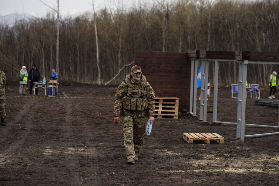 В Петропавловске-Камчатском завершился финал военно-спортивной игры «Зарница». Фото организаторов. Фотография 2