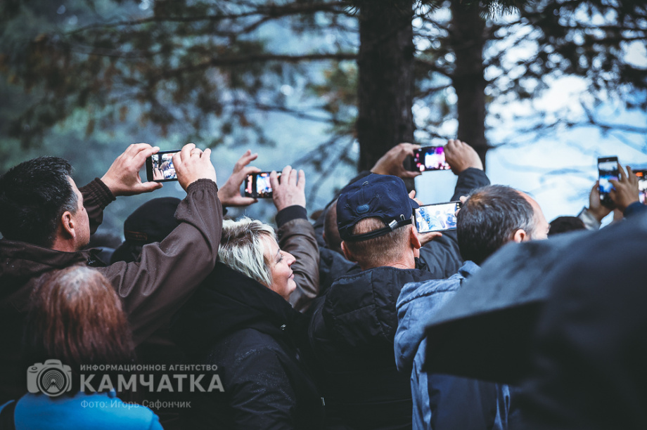 Елизовчанам спел Олег Газманов. Фото: «Камчатка Сегодня» \ Игорь Сафончик+. Фотография 26