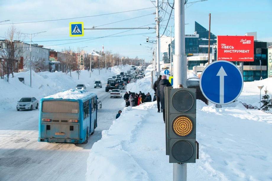 Петропавловск-Камчатский оживает после снегопада (фоторепортаж). Фото: Саша Русский, ИА "Камчатка". Фотография 5