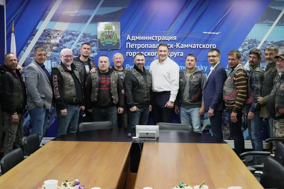 Петропавловск-Камчатский посетили «Ночные волки». . Фотография 2