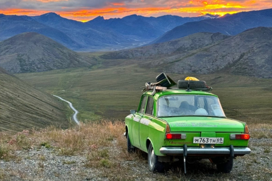 Дороги «"Москвича" Полярника»:  Встреча в Корпорации развития Камчатки. Фото: investkamchatka.ru. Фотография 2
