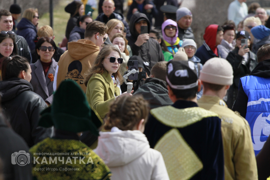 «Бессмертный полк» прошел по Петропавловску-Камчатскому. Фото: ИА "Камчатка". Фотография 16
