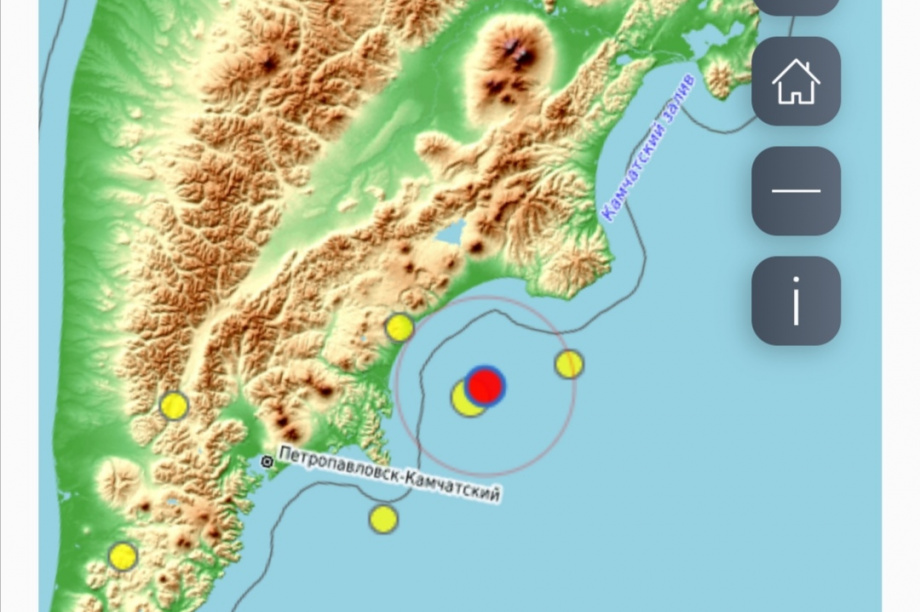 Землетрясение  магнитудой 5,3 произошло на Камчатке . 