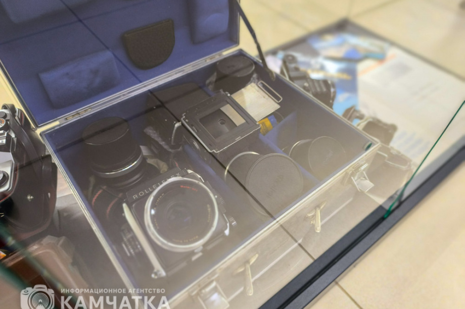 Известный камчатский фотограф Игорь Вайнштейн отметил свой 90-летний юбилей открытием выставки. Фото: ИА «Камчатка» \ Игорь Сафончик. Фотография 22