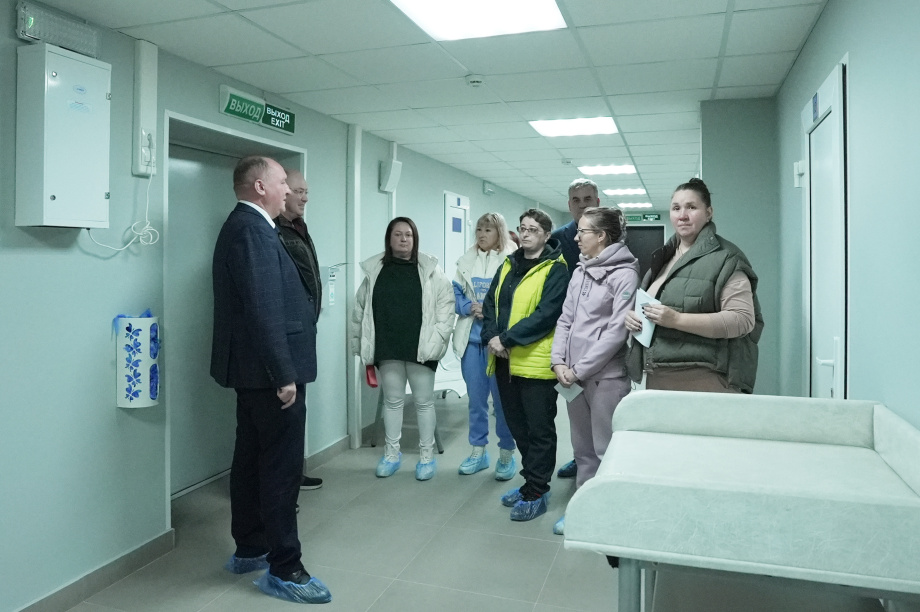 В Завойко будут открыты детский прививочный кабинет и кабинет терапевта. Пресс-служба Заксобрания Камчатского края. . Фотография 3