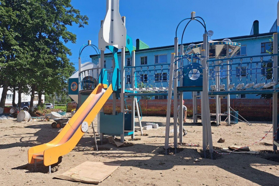 Новая детская площадка «Космос» появится в посёлке Вулканном на Камчатке. Фото: t.me/elizovomr. Фотография 5