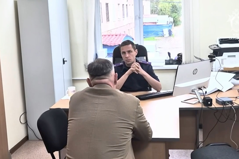 Чиновники в Елизово продали 69 участков по цене огородов. 