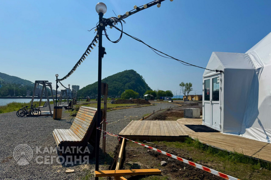 В столице Камчатки благоустраивают экоплощадку в центре города. Фото: ИА "Камчатка". Фотография 9