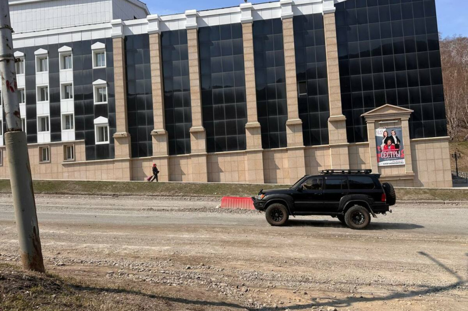 Асфальт положат по расписанию губернатора Камчатки, а не подрядчика. kamgov.ru. Фотография 3