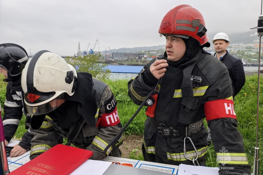 На Камчатке проверили готовность к тушению катастрофического пожара на ТЭЦ-1. Фото: МЧС РФ по Камчатскому краю  . Фотография 1