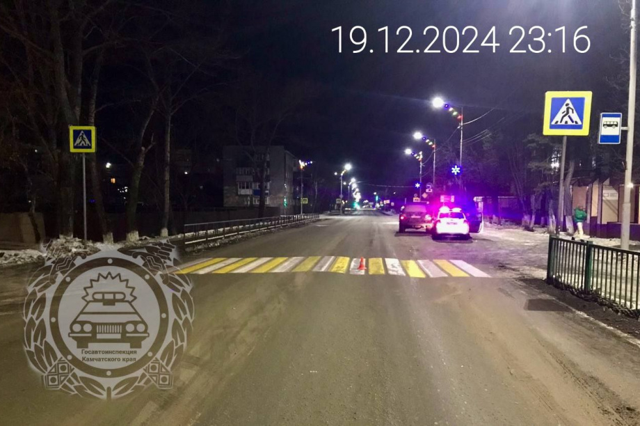 Водитель наглухо тонированного внедорожника насмерть сбил женщину на Камчатке. 