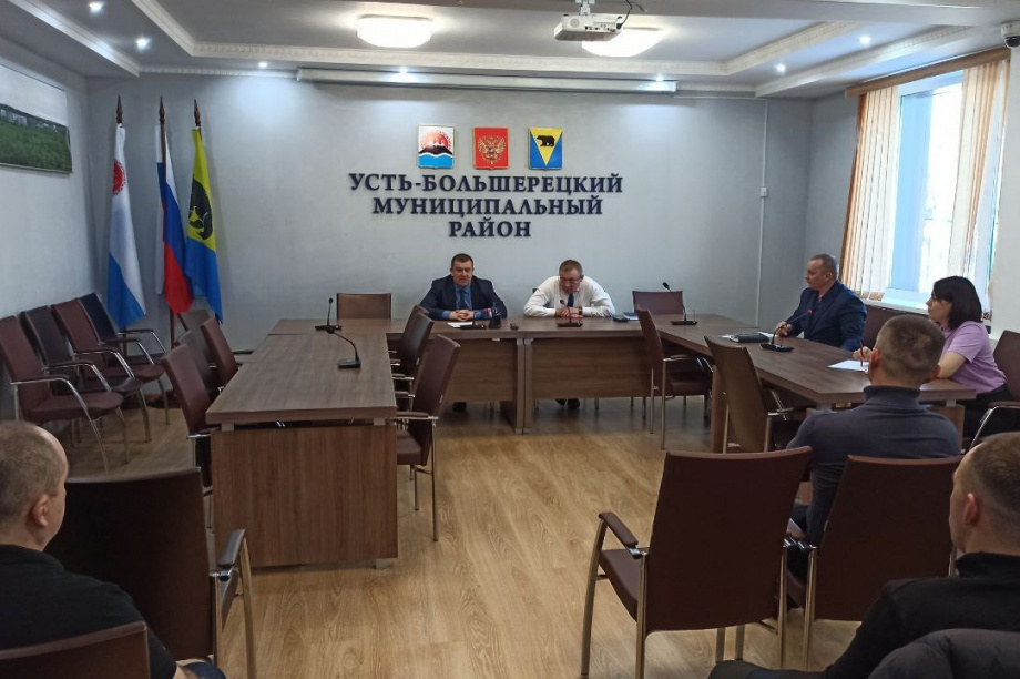 Из-за разрушенной дороги в Усть-Большерецком районе Камчатки введен режим повышенной готовности . Фото: администрация Усть-Большерецкого района  