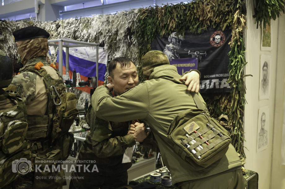 Камчатка объединилась ради Победы! (фоторепортаж). Фото: «Камчатка Сегодня» \ Игорь Сафончик. Фотография 35