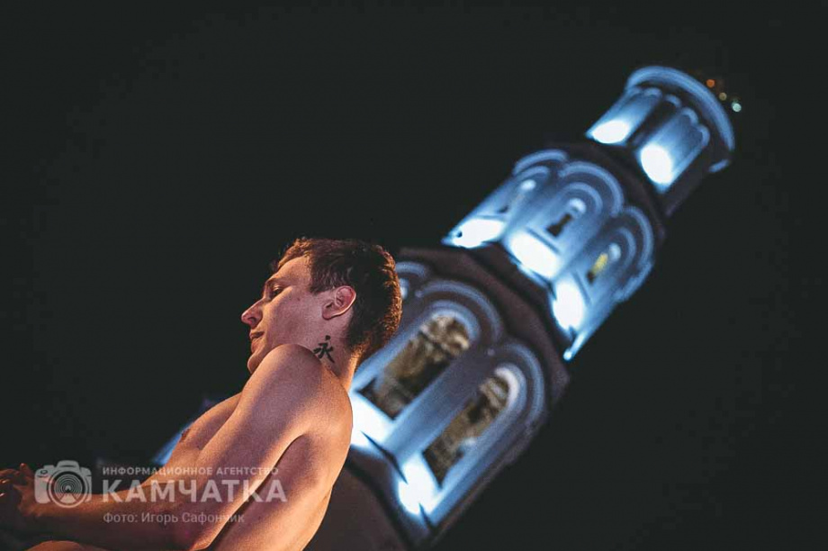 Крещенские купания в Петропавловске-Камчатском: испытание ледяной купелью. Фото: ИА «Камчатка». Фотография 1