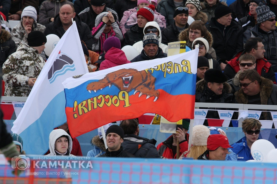 День Государственного флага России отмечает сегодня Камчатка. Фото: Виктор Гуменюк. Фотография 25