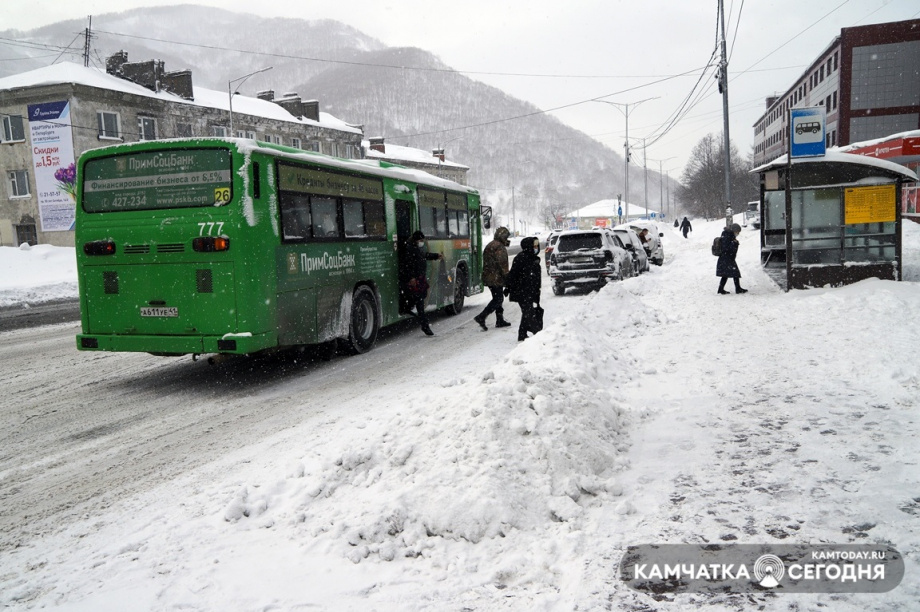 Циклон не нарушил транспортное сообщение в Петропавловске. Фото: Виктор Гуменюк. Фотография 5